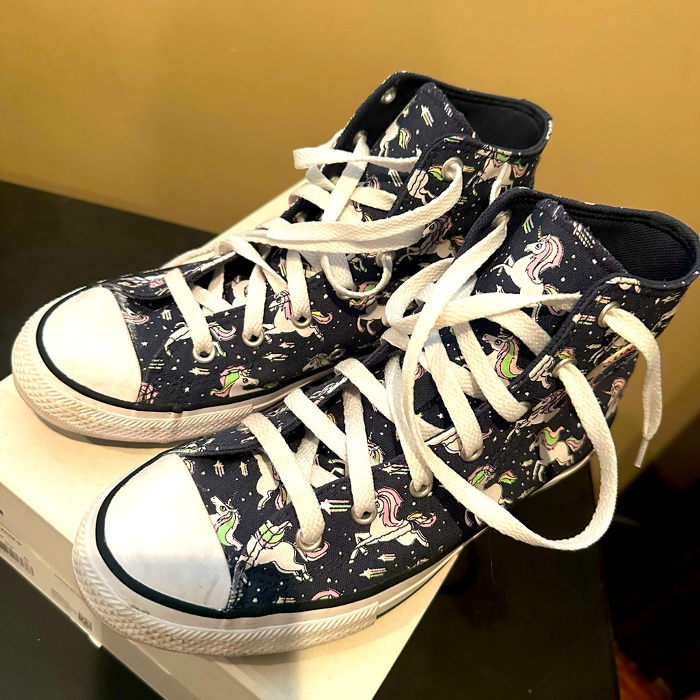 Big Girls Converse High Top Unicorn